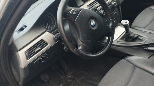 Dezmembrez BMW E91 2007 COMBI 3.0