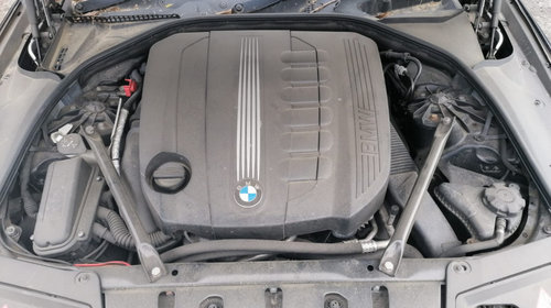 Dezmembrez BMW F10 530 D 2012