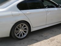 Dezmembrez Bmw F10 M pachet alpin weiss 3