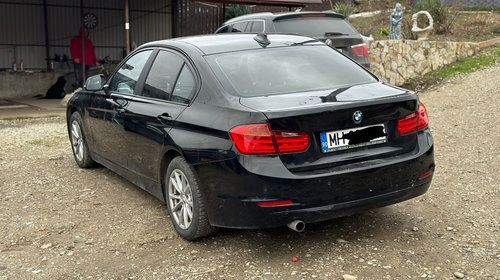 Dezmembrez BMW F30 2015 Berlina 2.0 d