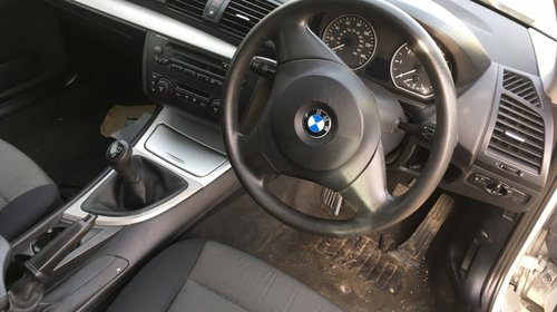 Dezmembrez bmw seria 1 116i