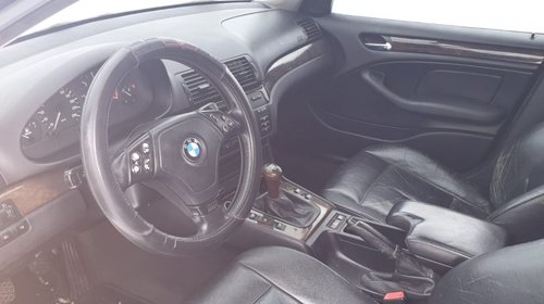 Dezmembrez BMW Seria 3 E46 2000 berlina 2.0