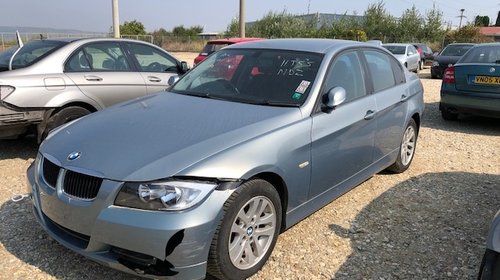 Dezmembrez BMW Seria 3 E90 2005 Sedan 2.0 i