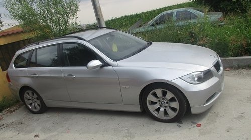 Dezmembrez BMW Seria 3 E91 3.0D 306D3 2007