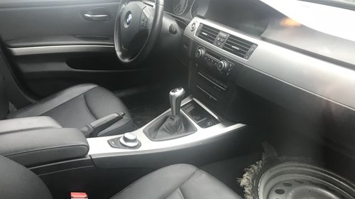 Dezmembrez BMW Seria 3 E91