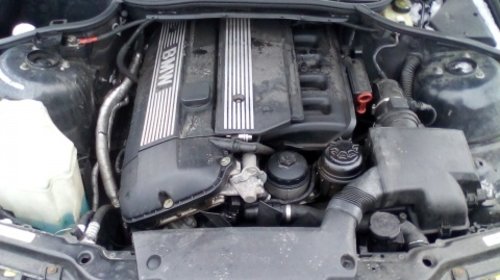 Dezmembrez BMW Seria 3 Touring E46 2000 BREAK 320 I