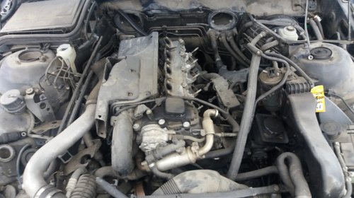 Dezmembrez BMW Seria 5 520D E39 2001