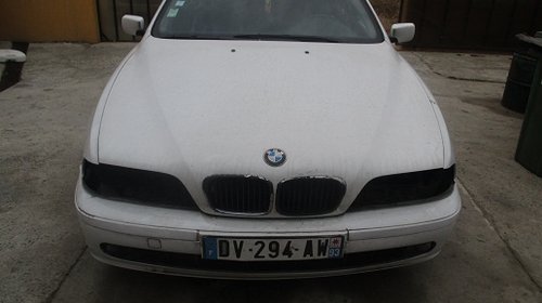 Dezmembrez BMW Seria 5 E 39 3.0 TDI cutie aut