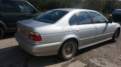 Dezmembrez BMW Seria 5, E39, 525i, automat, an 2001