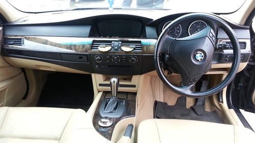 Dezmembrez BMW seria 5, E60 530d, automat 6tr, an 2004, interior piele