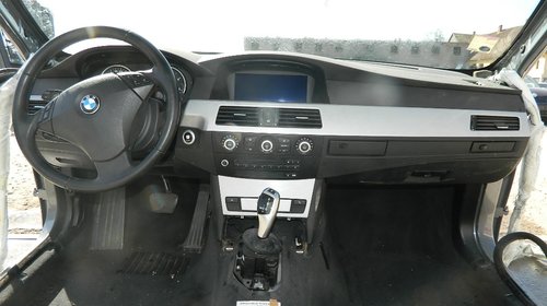 Dezmembrez BMW Seria 5 (E60)