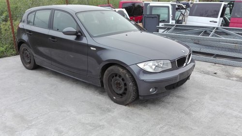 Dezmembrez BMW Seria 1 118d 2007 122Cp