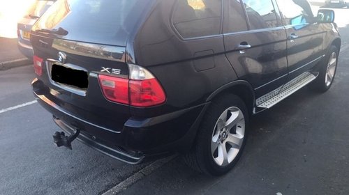 Dezmembrez BMW X5 2006 facelift motor 3.0 benzina