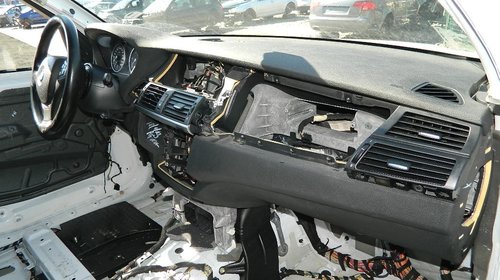 Dezmembrez BMW X5 din 2012