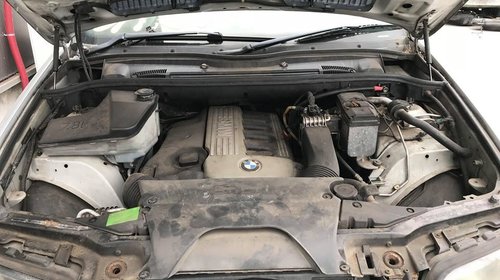 Dezmembrez BMW X5 E53 2003 suv 3.0