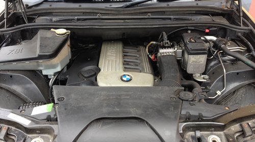 Dezmembrez BMW X5 E53 3.0d an 2003 M57 automat