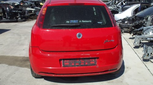 Dezmembrez caroserie fiat grande punto