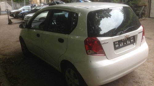 Dezmembrez Chevrolet Aveo 2006 berlina 1.2