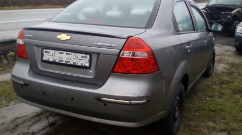 Dezmembrez Chevrolet Aveo ,an 2002