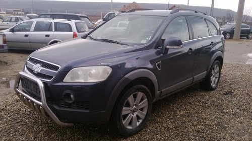 Dezmembrez Chevrolet Captiva 3.2 benzina auto