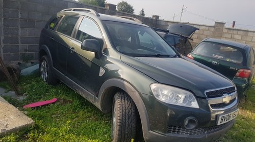 Dezmembrez chevrolet captiva