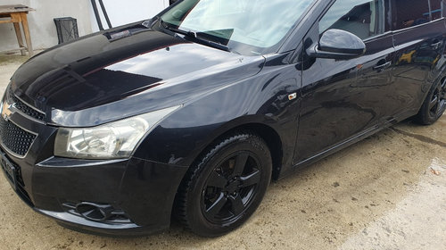 Dezmembrez Chevrolet Cruze, 1.6 benzina, 83KW