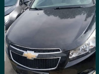 Dezmembrez Chevrolet Cruze,an2010