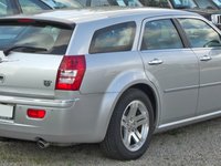 Dezmembrez chrysler 300c,an 2005-2009,motor 3.0 v6 crdi.