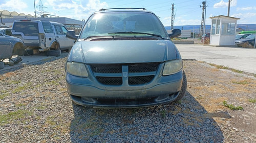 Dezmembrez Chrysler Voyager 2002 Minivan 2.5