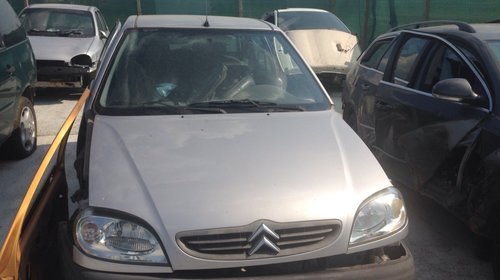 Dezmembrez Citroën saxo 1,0 benzina an 2000