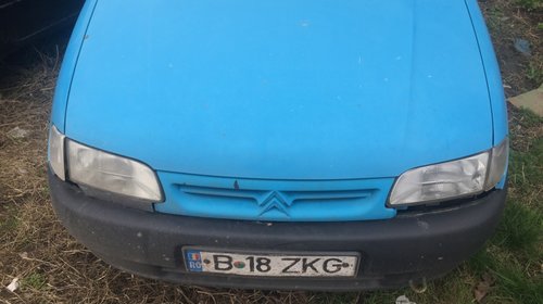 Dezmembrez citroen berlingo an 2001