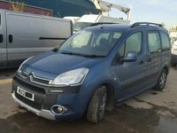 Dezmembrez Citroen Berlingo 1.6hdi 2013