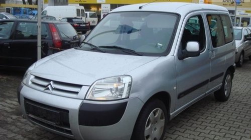 Dezmembrez citroen berlingo 2002-2007 1.9 D, 