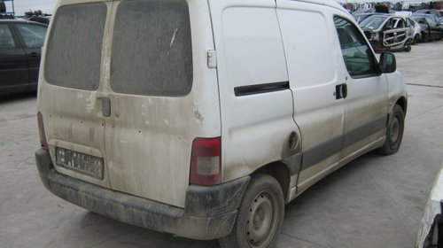 Dezmembrez Citroen Berlingo, an 2005,