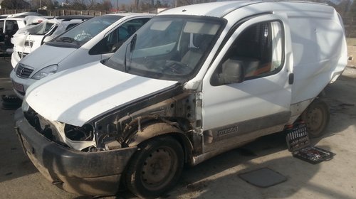 Dezmembrez Citroen Berlingo an fabr. 2000, 1.