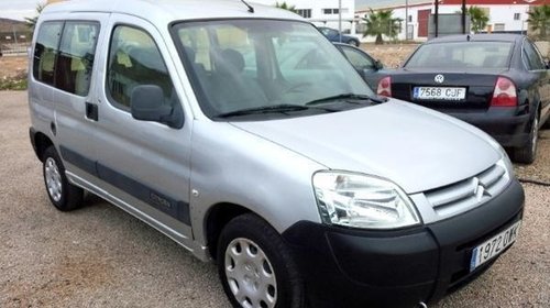 Dezmembrez citroen berlingo de persoane 1.6 h