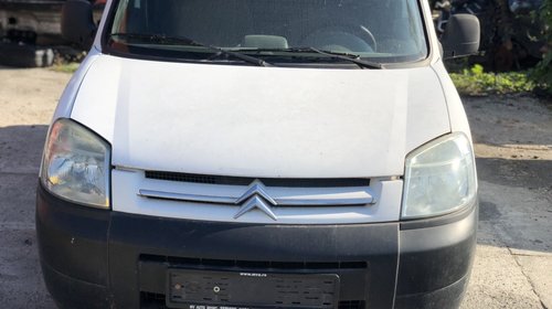 Dezmembrez Citroen Berlingo facelift 1.9 D