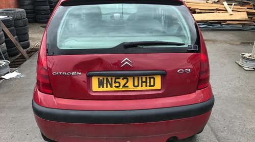 Dezmembrez Citroen C3 2002 HATCHBACK 5 USI 1.4i