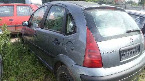 Dezmembrez Citroen C3 an fabricatie 2004, mot