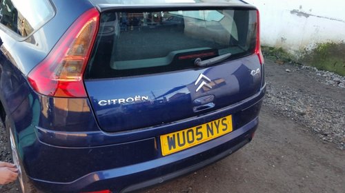 Dezmembrez Citroen C4 1.4 65kw 88cp 2007