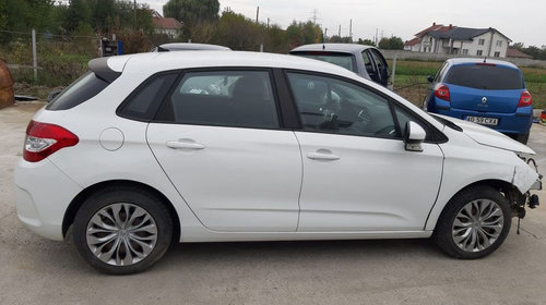 Dezmembrez citroen c4 b7 1.4 vti 8fp 95 cai 89.000 km din 2013