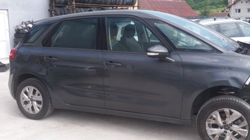 Dezmembrez citroen c4 picasso din 2016 cu mot