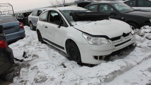 Dezmembrez citroen c4