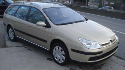 Dezmembrez Citroen C5 1.6 HDI an 2007