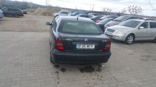 Dezmembrez Citroen C5 2.0 diesel HDI din 2003 varianta berlina