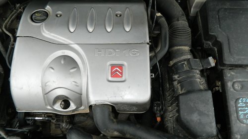 Dezmembrez Citroen C5 , 2001-2004