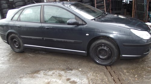 Dezmembrez Citroen C5 2005