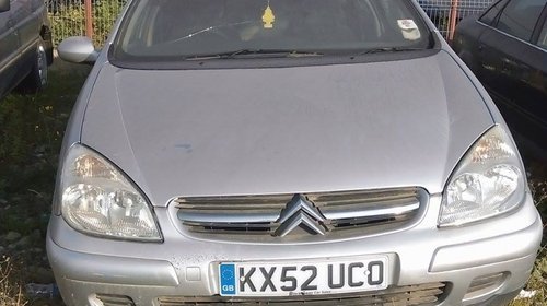 Dezmembrez Citroen C5 anul 2003 1.8 benzina