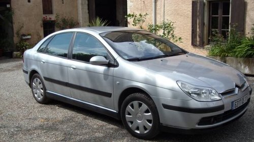 Dezmembrez citroen c5 berlina 1.6 hdi 2004-20