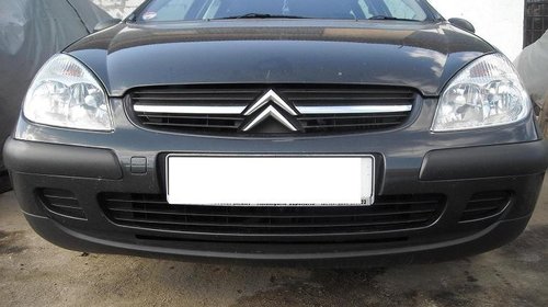 Dezmembrez Citroen C5 break 2.0 hdi din 2003